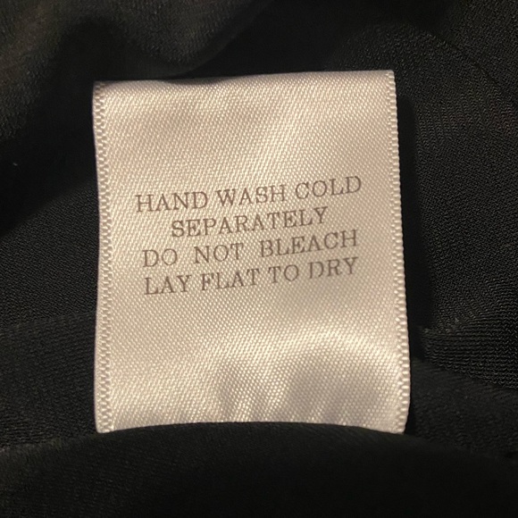 GUC Slinky Brand 3/4 Sleeve Black Tunic - Picture 5 of 7